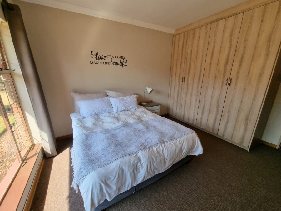To Let 3 Bedroom Property for Rent in La Provance Free State
